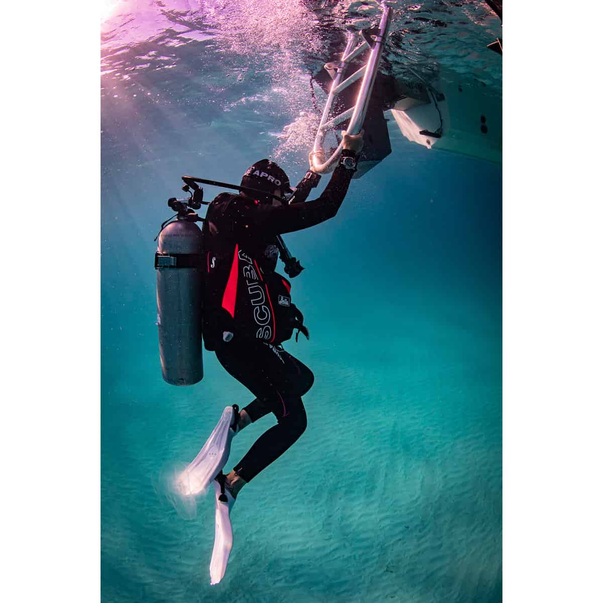 Scubapro Go Travel Fin White In Use Diving