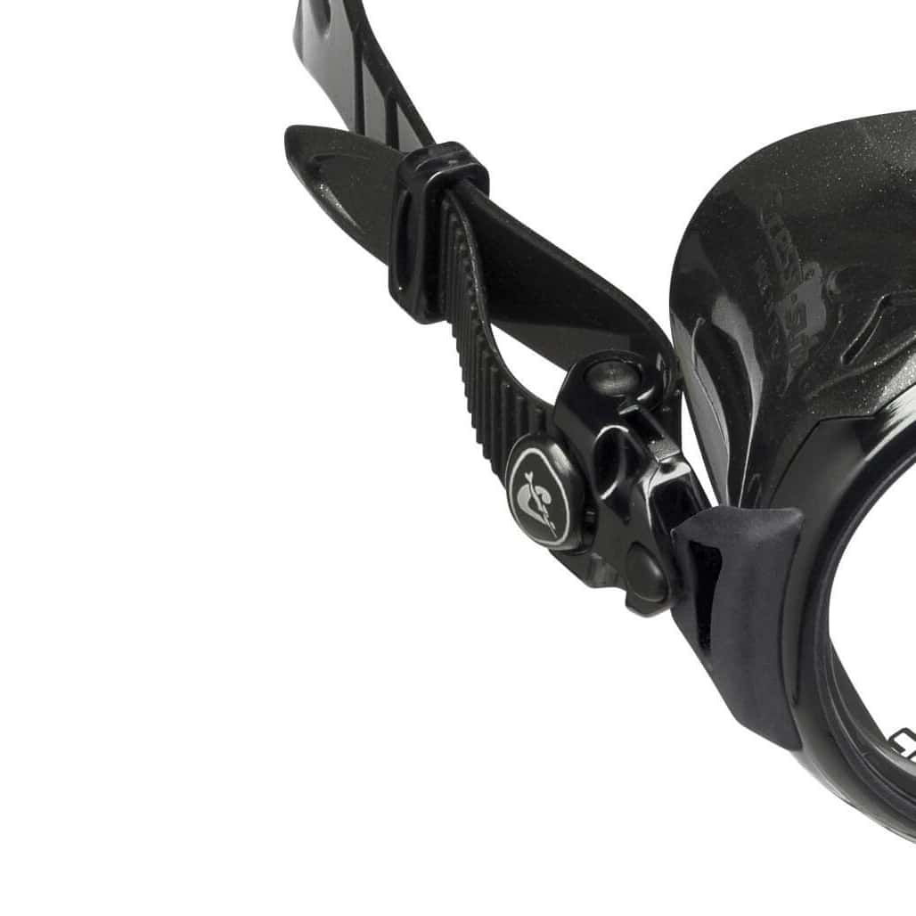 Cressi Air Mask Buckle Detail