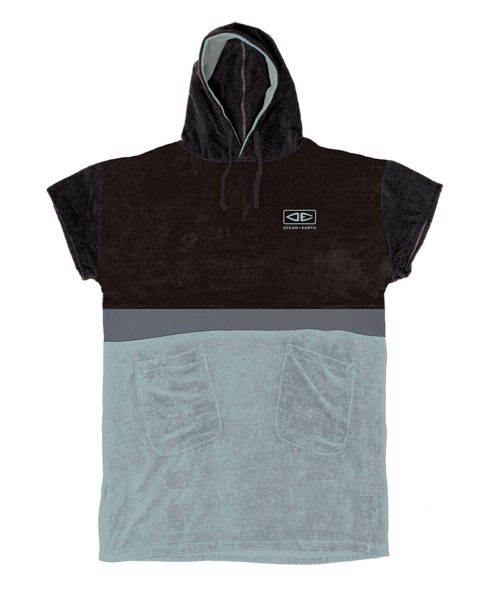 O&E Strike Hooded Towelling Poncho / Change Robe