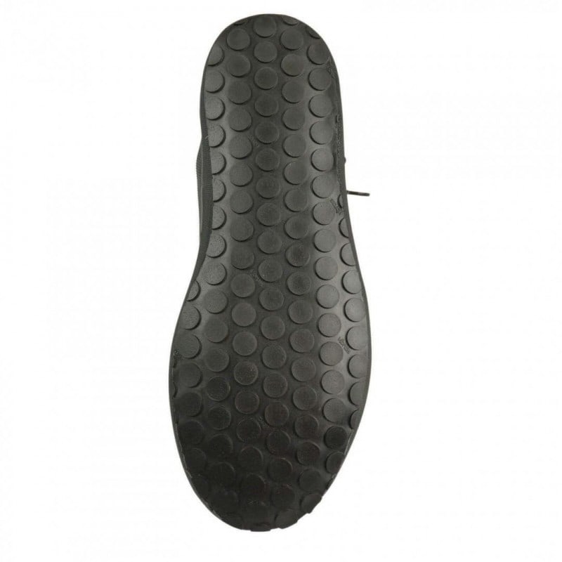 Apeks Thermiq Drysuit Boots Pair Sole Detail