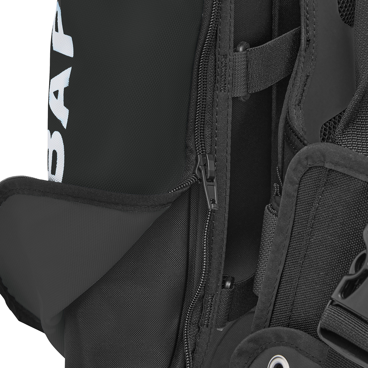 Scubapro Navigator Lite Travel BCD Black Cover Zipper Deatil