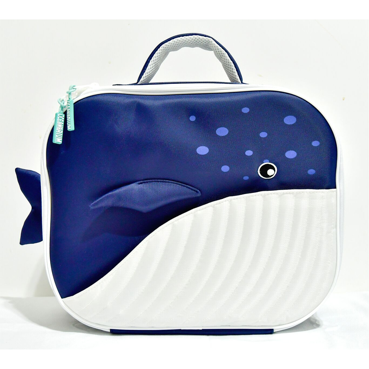 Oceanarium regulator bag humpback