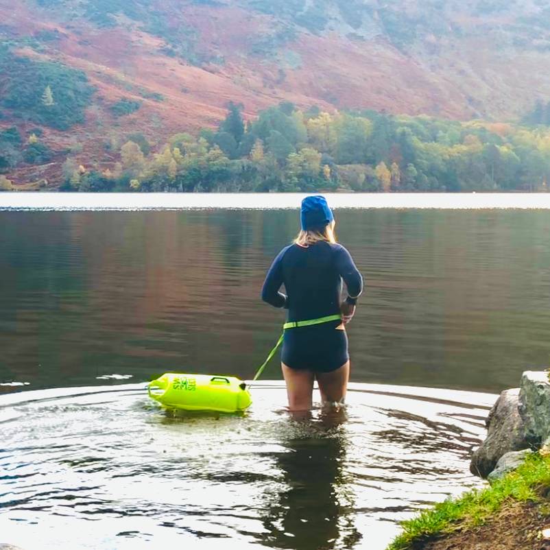 SWIM SECURE CITRUS 28L DRY BAG IN USE