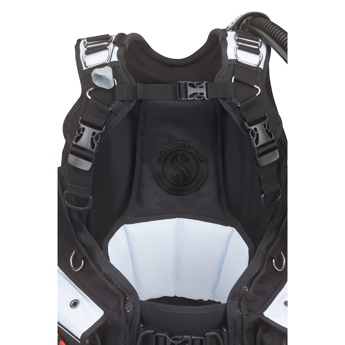 Scubapro Bella Ladies BCD Front Detail